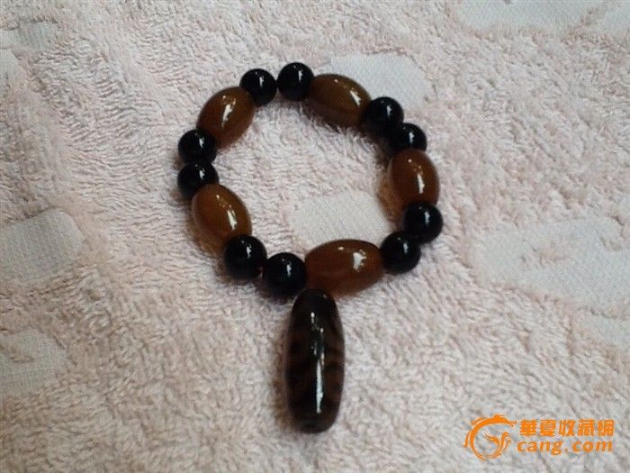 明代老玛瑙玉髓三眼天珠手串_明代老玛瑙玉髓