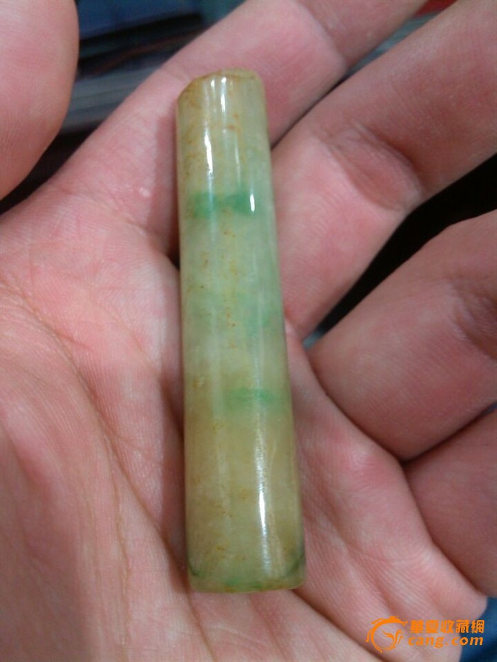 清代老翡翠领馆