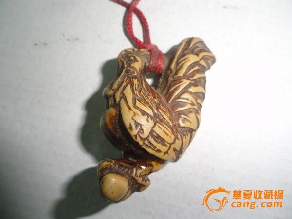 刚收到老烟袋吊坠【老公鸡】_刚收到老烟袋吊