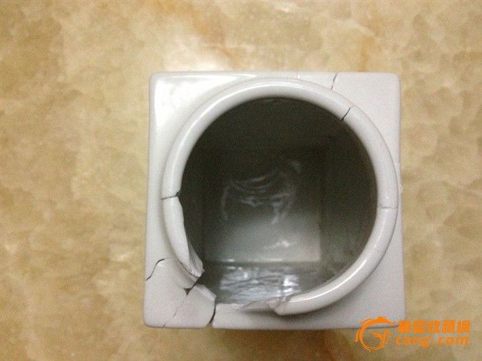 月牙白琮式瓶_月牙白琮式瓶价格_月牙白琮式