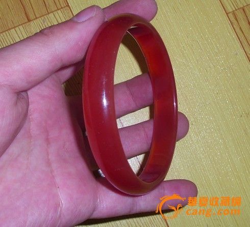 天然红玛瑙玉手镯 _ 天然红玛瑙玉手镯 价格_ 