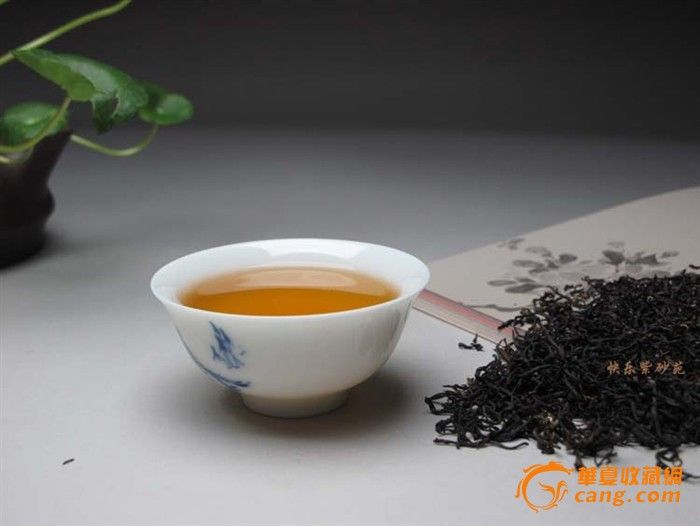2014年特级春茶明前茶 新茶宜兴红茶 养胃极品
