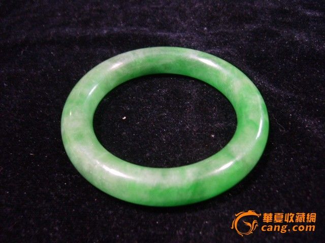 清代祖母绿翡翠圆镯子_清代祖母绿翡翠圆镯子价格_清代祖母绿翡翠圆镯子图片_来自藏友唯一表示_玉石_地摊交易_华夏收藏网 cang.com