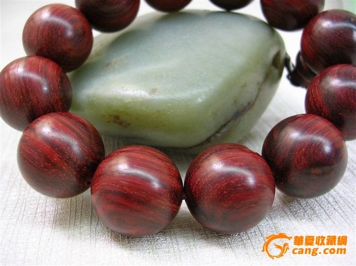 小叶紫檀手串_小叶紫檀手串价格_小叶紫檀手串图片_来自藏友胡月_珠宝_地摊交易_华夏收藏网 cang.com