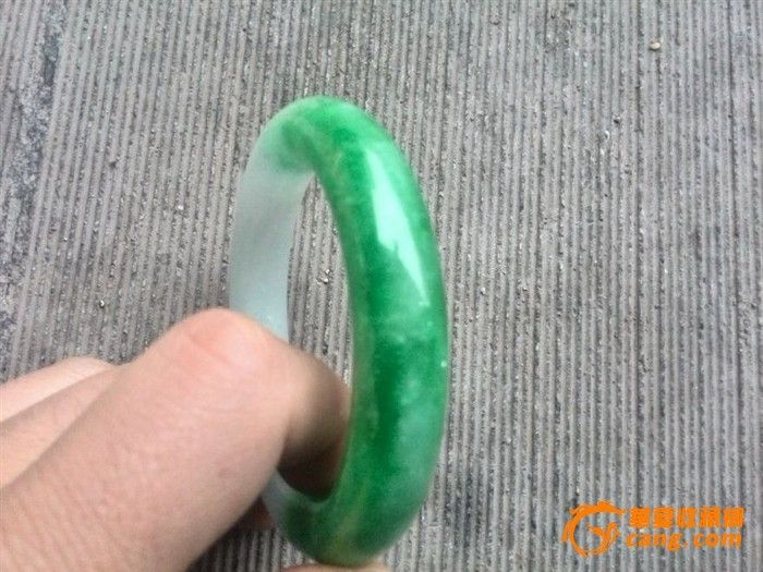 清代翡翠手镯_清代翡翠手镯价格_清代翡翠手