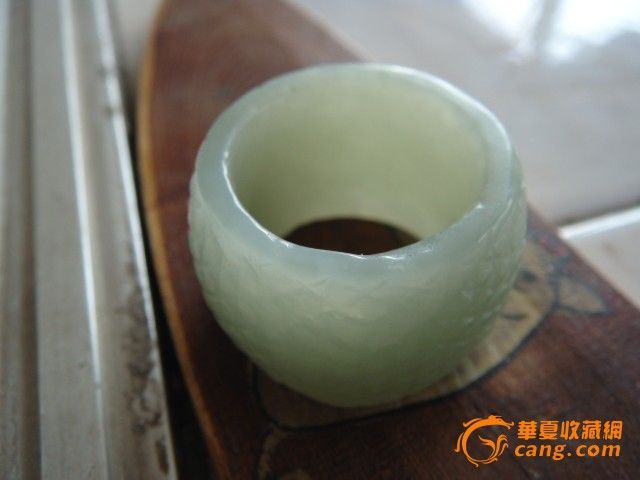 青白玉扳指_青白玉扳指价格_青白玉扳指图片