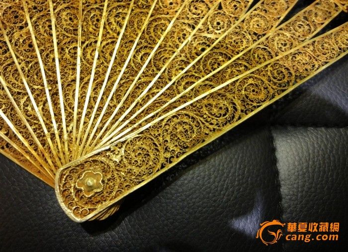 银鎏金掐丝嵌宝石扇_银鎏金掐丝嵌宝石扇价格_银鎏金掐丝嵌宝石扇图片_来自藏友玉堂春77_杂项_地摊交易_华夏收藏网 cang.com