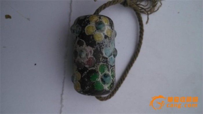 工地出土老琉璃天珠一个_工地出土老琉璃天珠