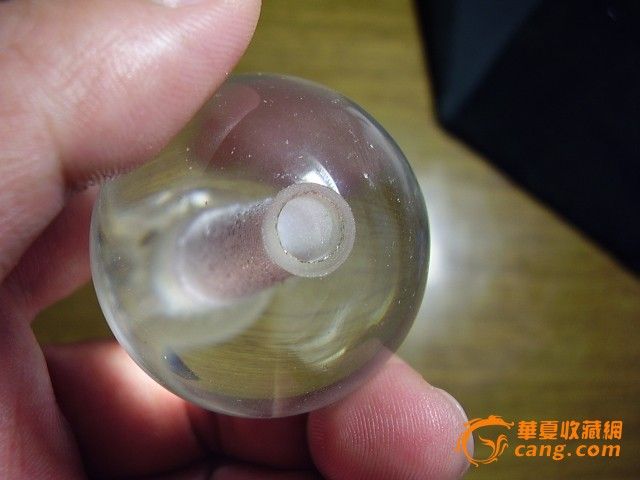 绝对精致罕见的清代正五品正圆水晶帽顶珠