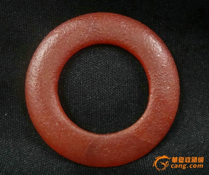 出土汉代老南红玛瑙环