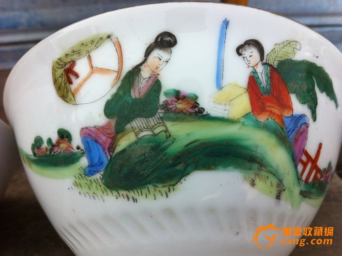 文革瓷巴焦美女碗(一对)