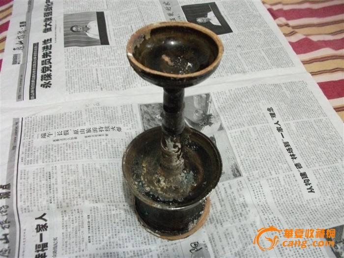 宋代竹节烛台,茶叶末釉