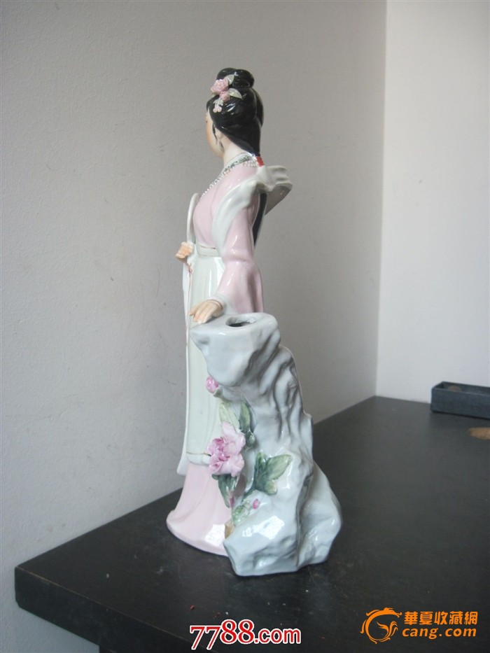 80年代潮州枫溪人物美术陶瓷摆件花插《赏春