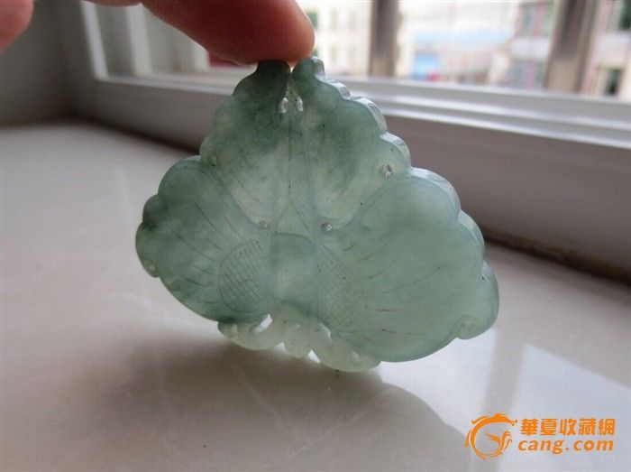 656老坑种精美糯冰翡翠蝴蝶挂件_656老坑种精