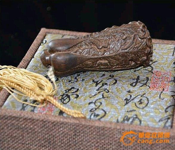 一个沉香木手把件_一个沉香木手把件价格_一