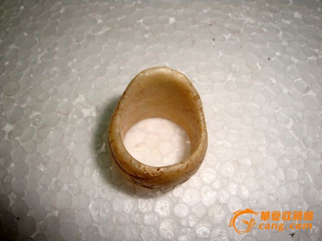 玉扳指