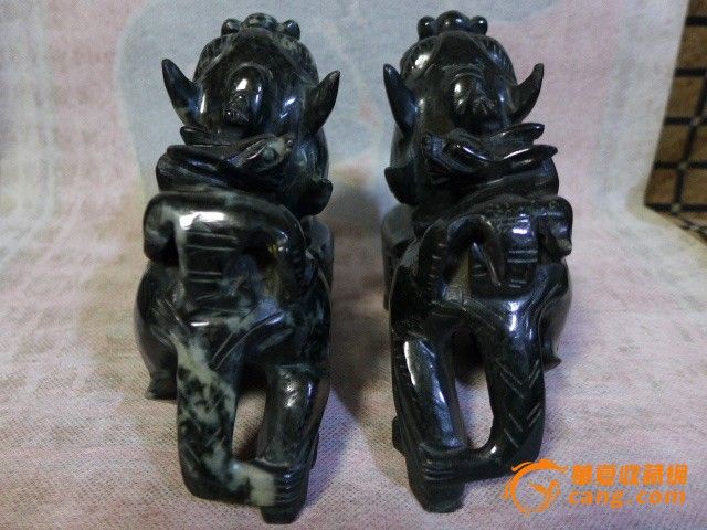 传世碧玉貔貅摆件一对_传世碧玉貔貅摆件一对