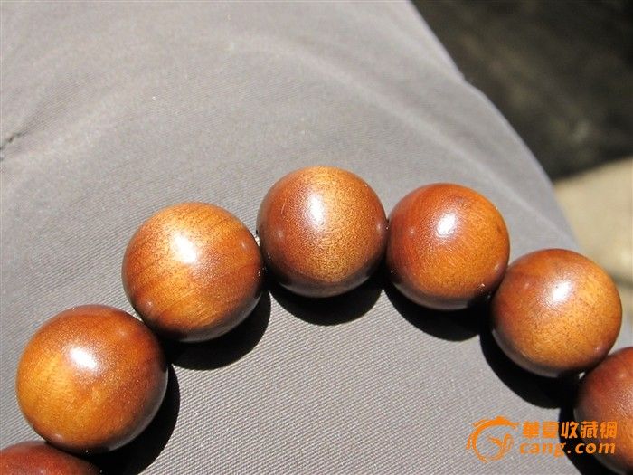 盘好的老山檀手串,老山檀手串,老山檀手串盘玩前后图_大山谷图库