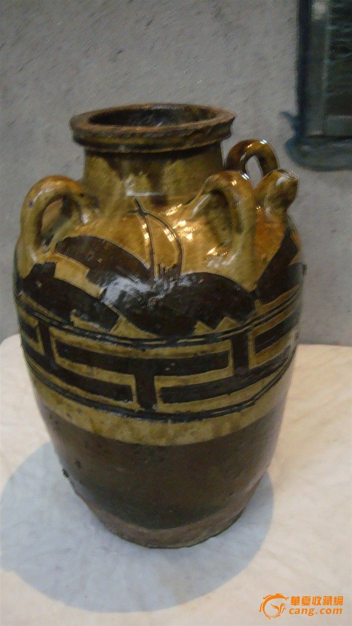 马口窑划花四系穿带酒壶