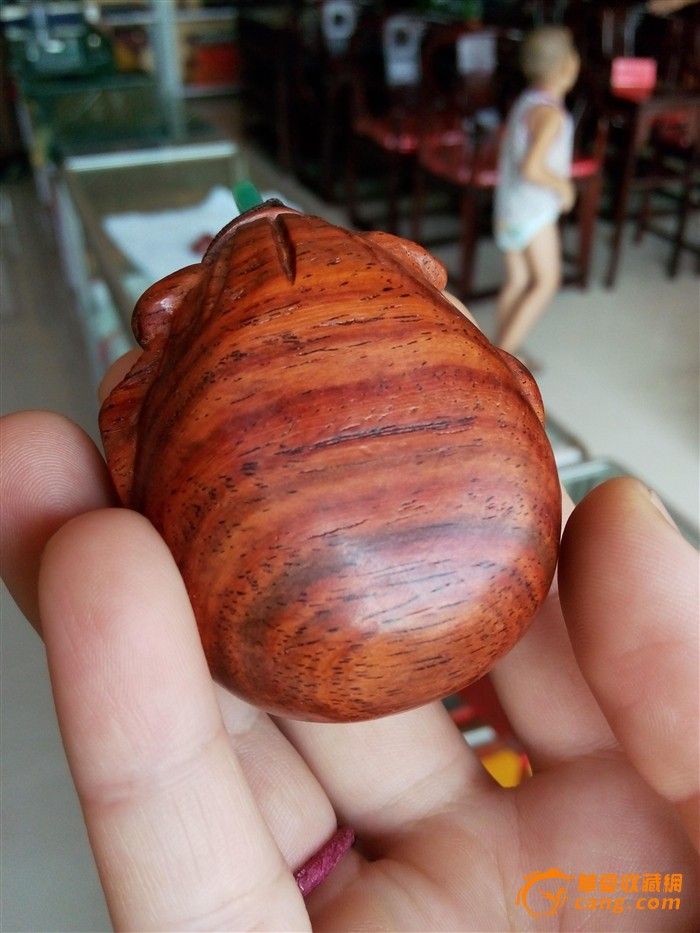 红酸枝手把件清仓处理 蝙蝠钱袋