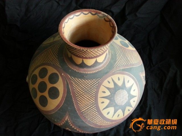 马家窑彩陶文化罐