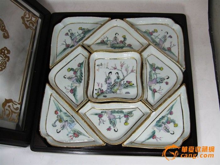 民国酸枝木桃花侍女绘画九子盘