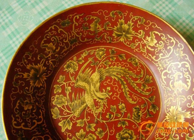 漆器描金凤穿牡丹花盘子