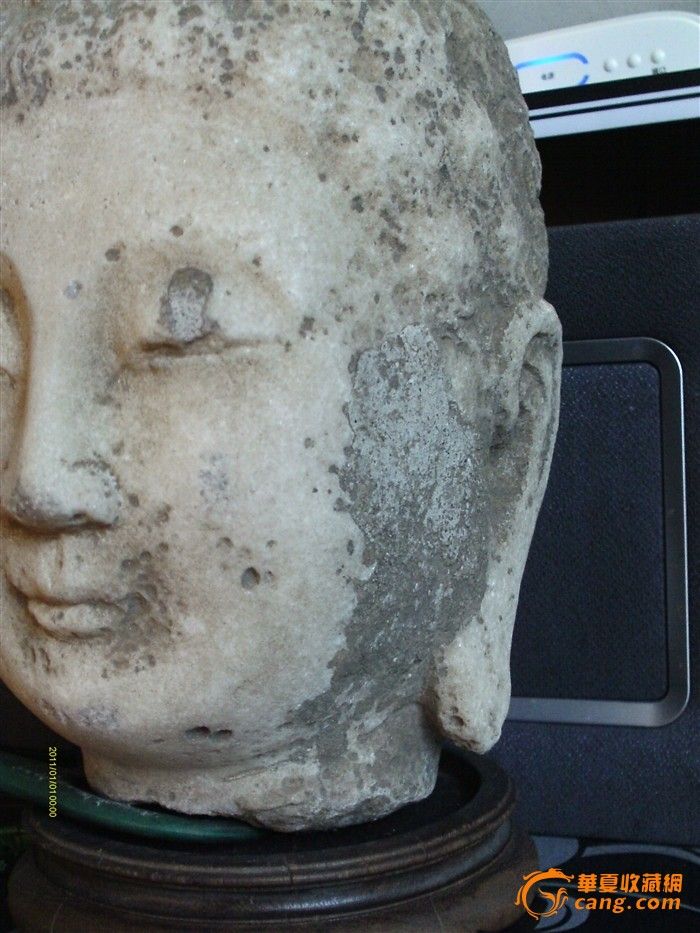 元代汉白玉佛头