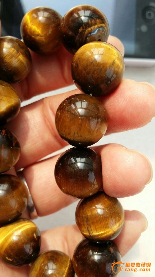 非常漂亮的猫眼石手串