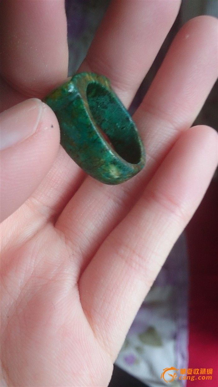 清代虬*马鞍戒指一枚