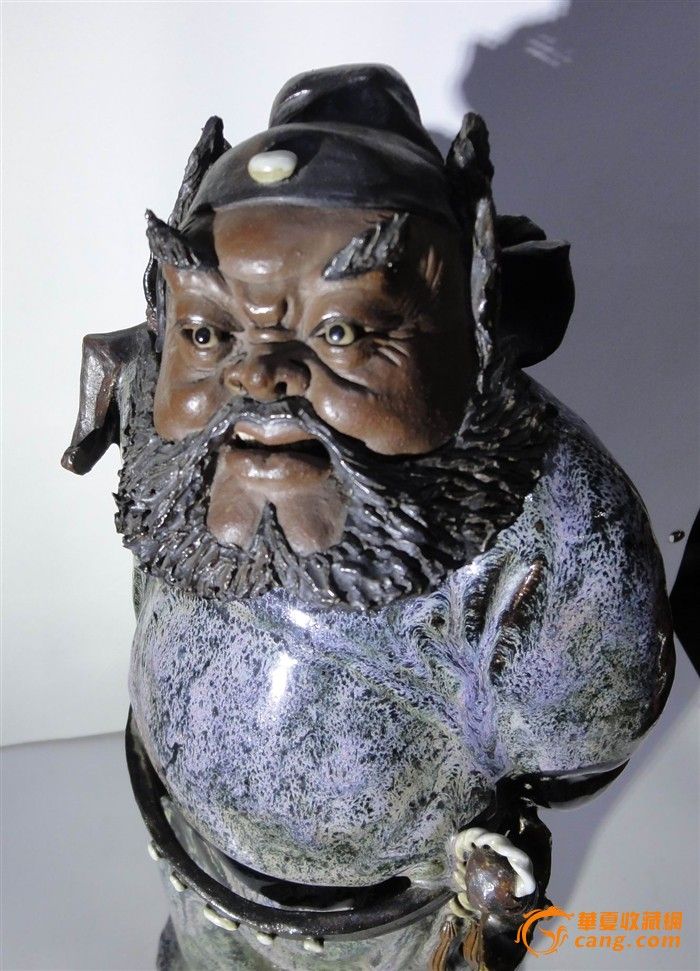 石湾窑背手钟馗