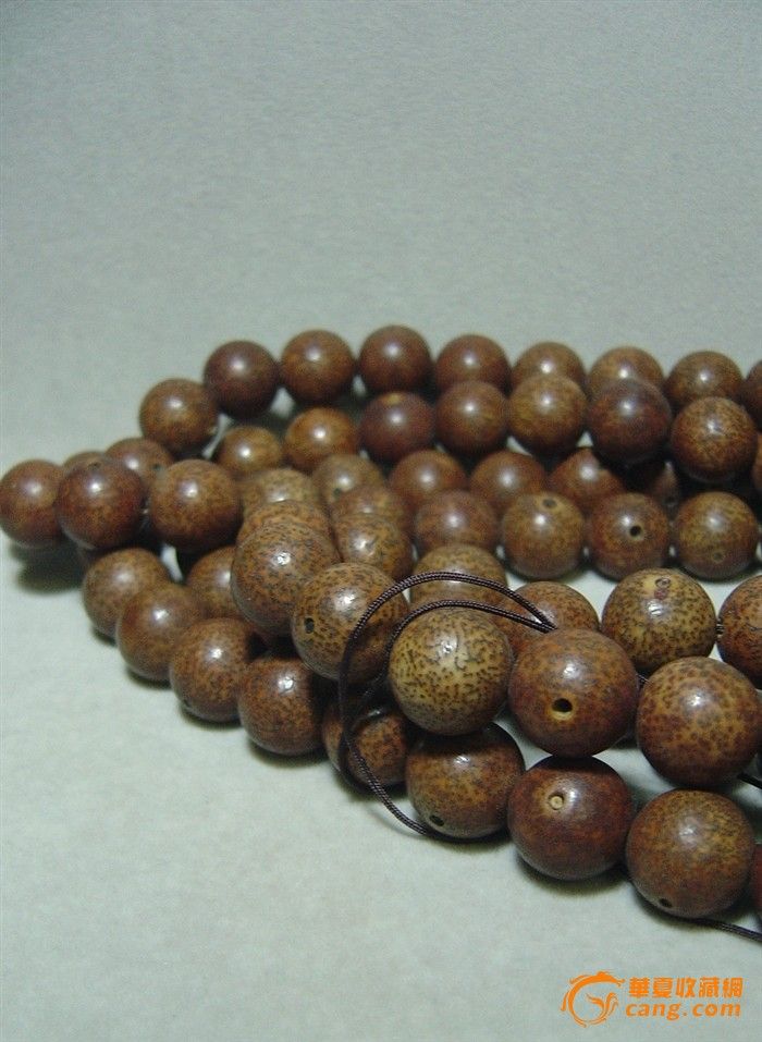 老星月菩提子圆形大朝珠.珠子直径:1.5左右