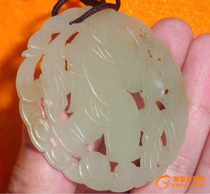 ◢◤╲老和田 持荷如意太子玉牌◢◤╲