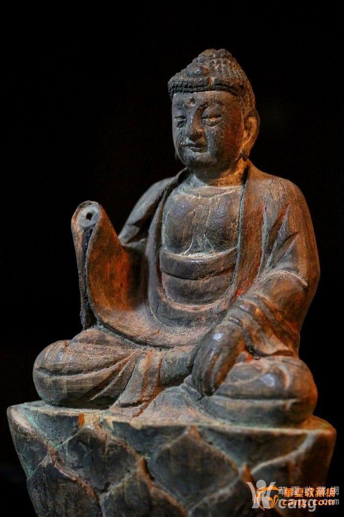 元代 沉香木雕释迦摩尼