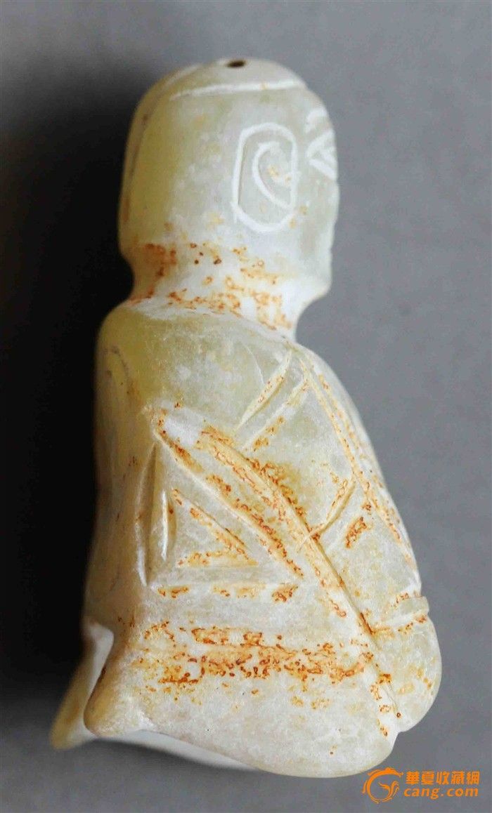 水坑出土春秋战国白玉跪人(寓意贵人)