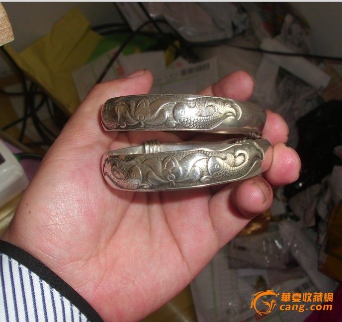 ██老银手镯一副【带雕工】██_██老银手镯