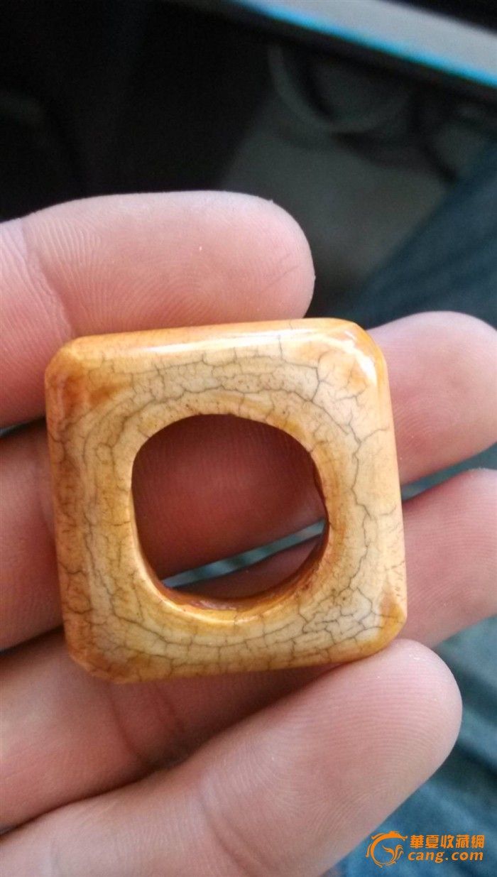 包浆油润的老骨圈