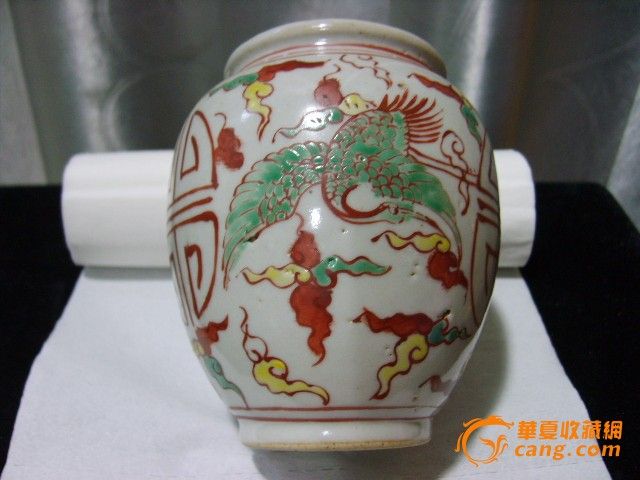 明代红绿彩仙鹤驾寿图小罐