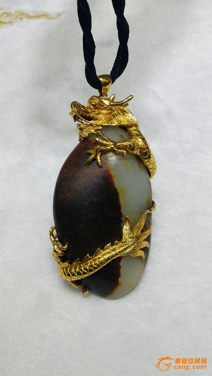 精品老坑和田玉白玉籽料45克纯金镶嵌龙头老大挂件