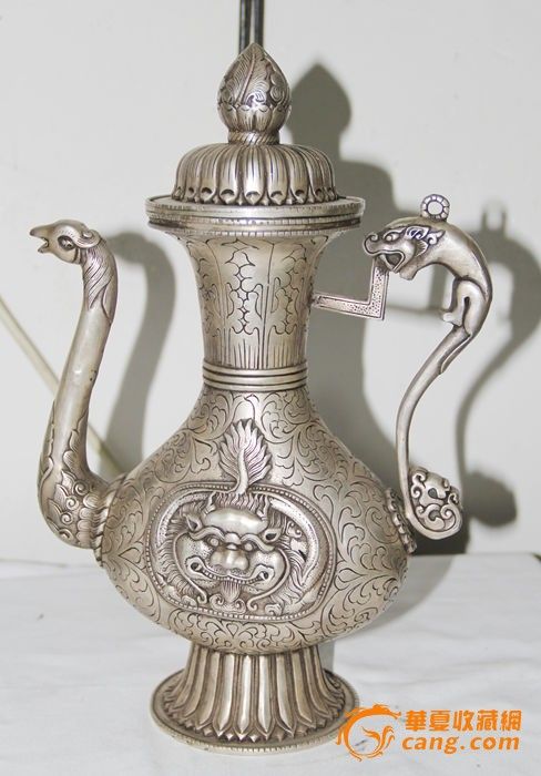 清代的银质的酒壶