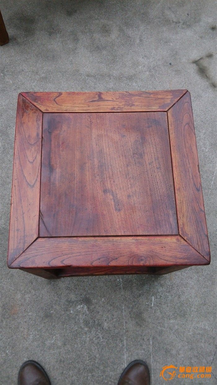 血榉木方凳